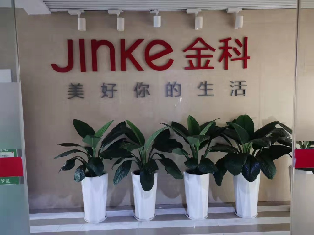 三亿体育-戴森发布新一代Airwrap多功能造型器，卷发、直发、顺发并减少飞翘，打造每日造型